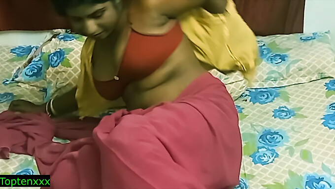 Indienne De 18 Ans Reçoit Une Fellation Brutale Dans Cette Vidéo De Sexe Indienne Authentique